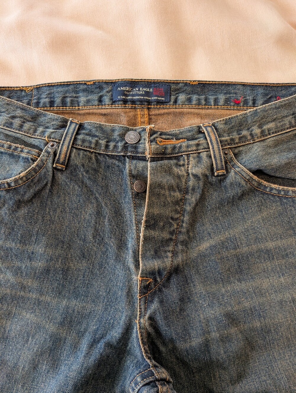 American Eagle Outfitters Men’s Faded Blue Denim Jeans